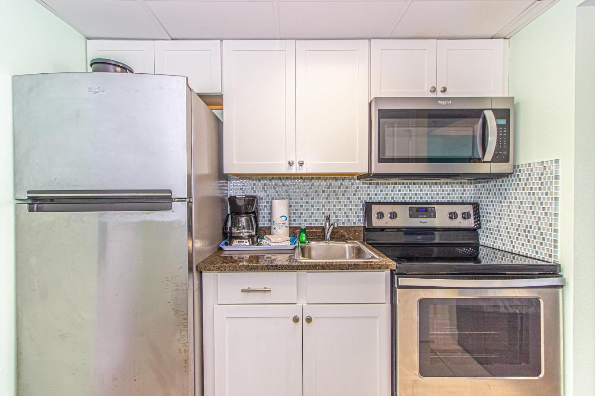 Oversized Ocean View Queen Suite With Beautiful Fireplace And Accents - Sleeps 4 Guests! Myrtle Beach Chambre photo