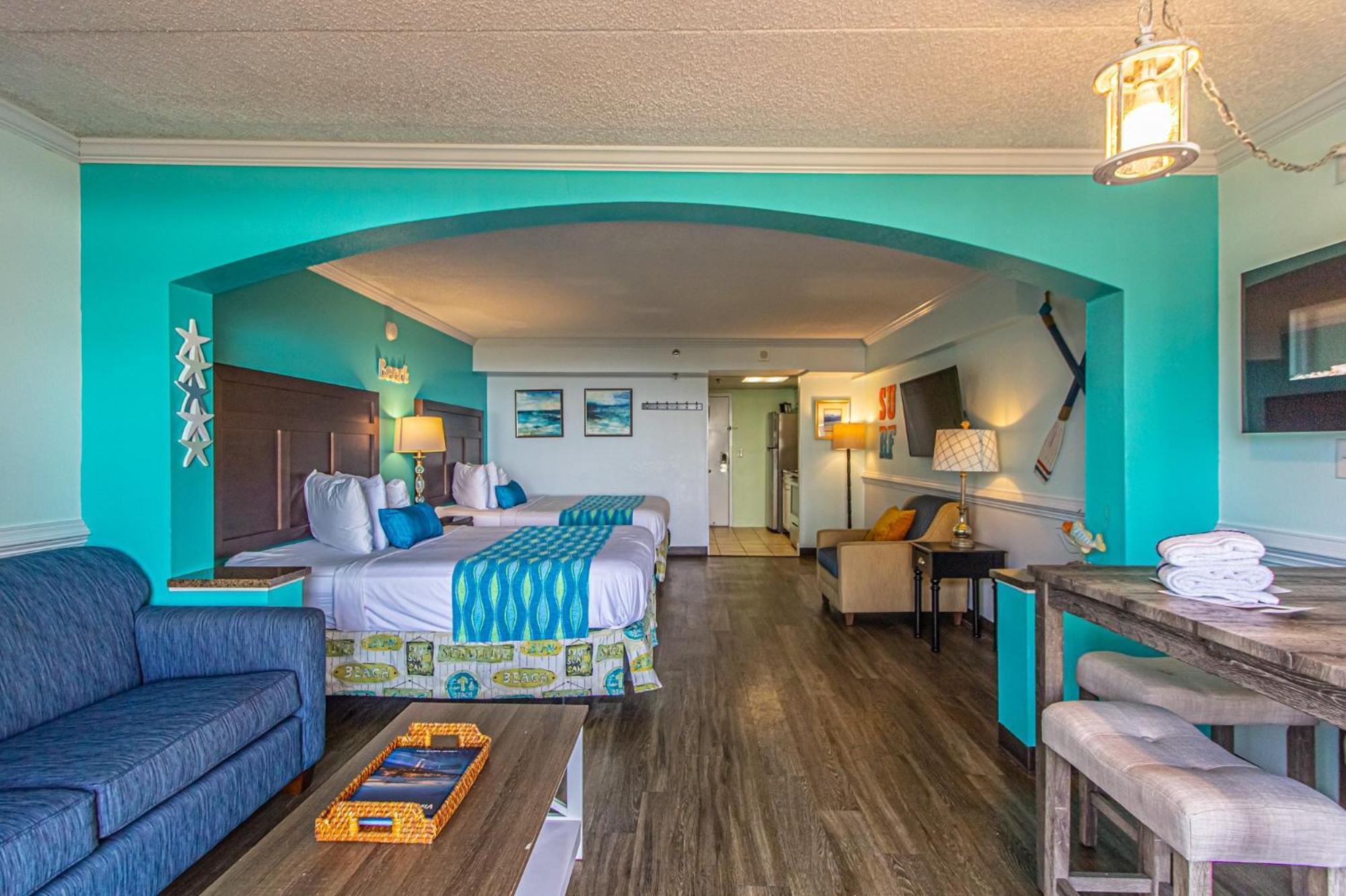 Oversized Ocean View Queen Suite With Beautiful Fireplace And Accents - Sleeps 4 Guests! Myrtle Beach Chambre photo