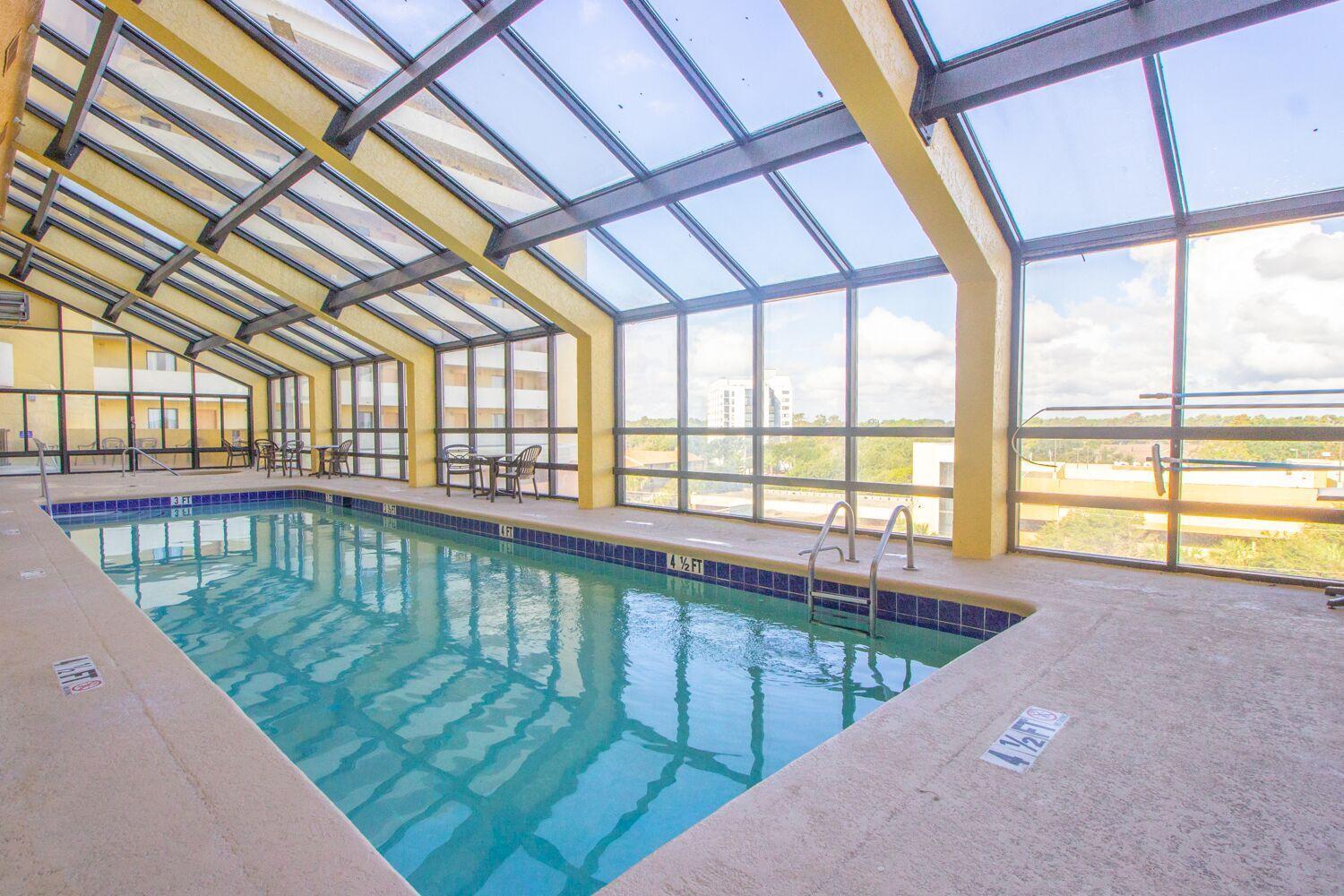 Oversized Ocean View Queen Suite With Beautiful Fireplace And Accents - Sleeps 4 Guests! Myrtle Beach Chambre photo